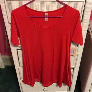 Red LulaRoe Perfect T